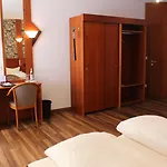 & Landgasthof Forsthof Hotel 3*