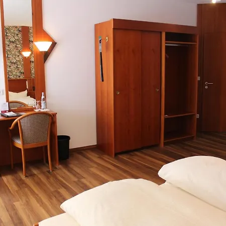 & Landgasthof Forsthof Hotel
