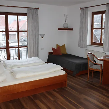 & Landgasthof Forsthof 3* 카스틀