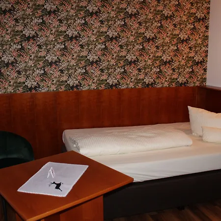 & Landgasthof Forsthof 카스틀