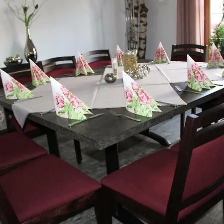 호텔 & Landgasthof Forsthof