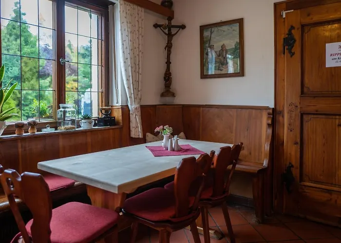 Hotel & Landgasthof Forsthof فندق Kastl (Amberg-Sulzbach)