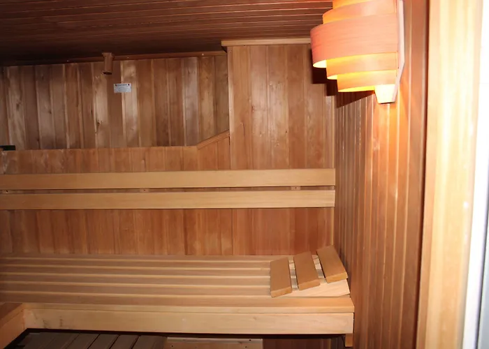 Hotel & Landgasthof Forsthof فندق 3*