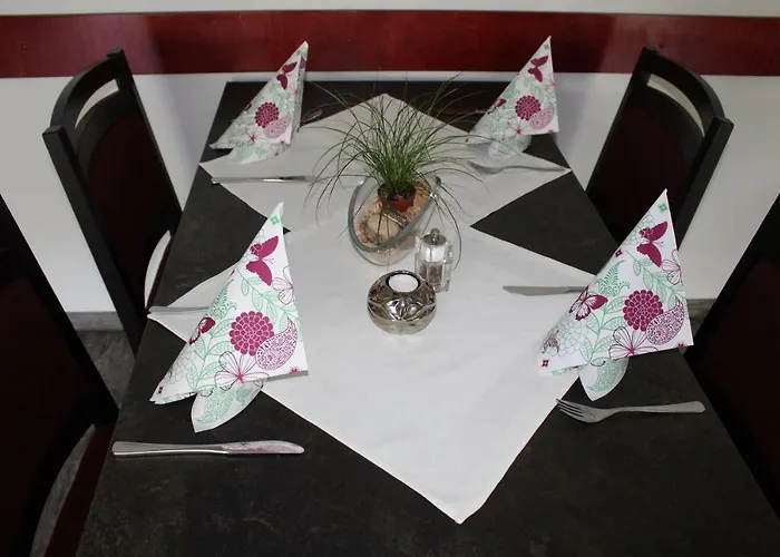 Hotel & Landgasthof Forsthof فندق Kastl (Amberg-Sulzbach)